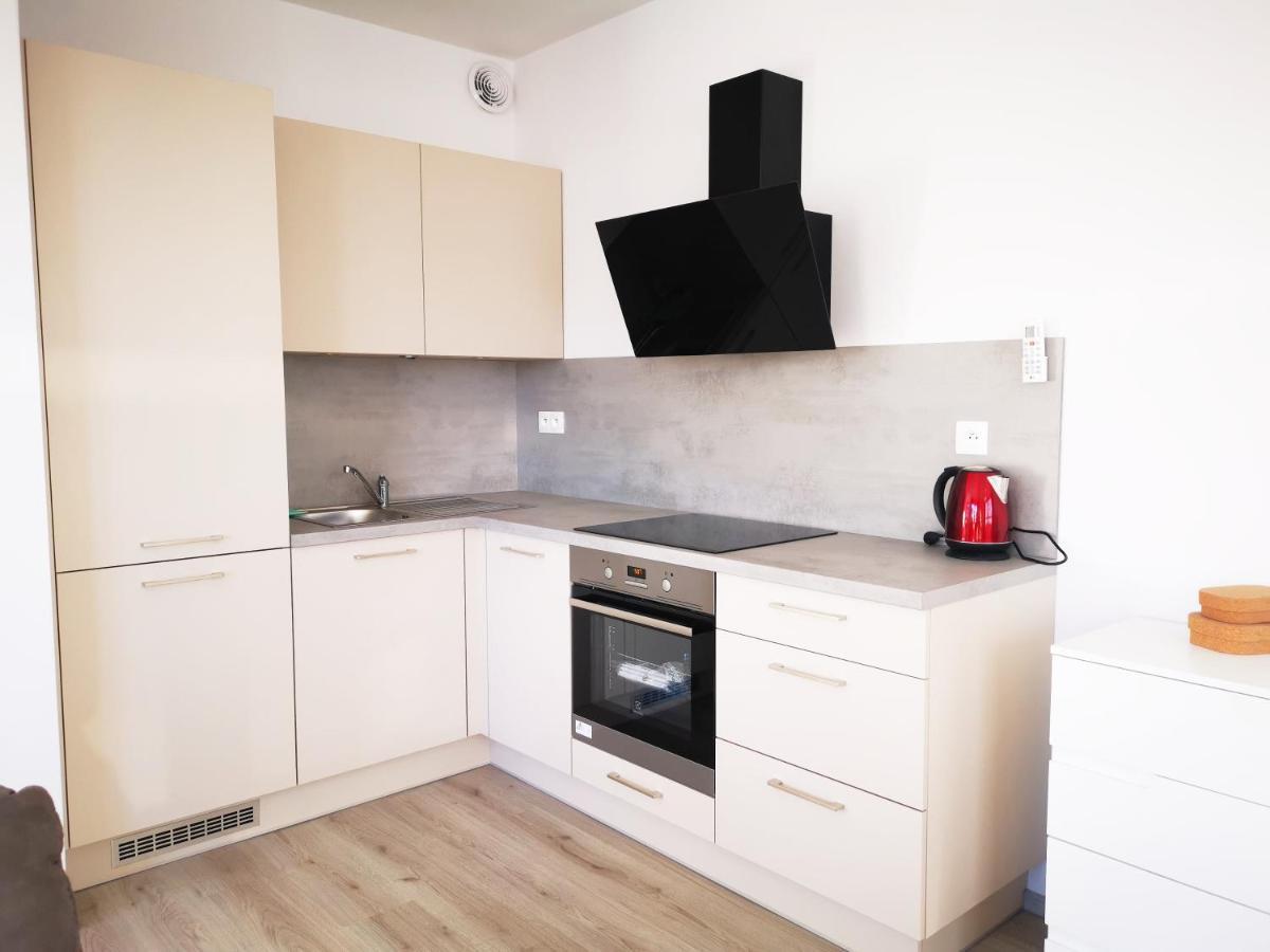 Citypark Ruzinov, Jarabinkova, 2 Apartment Pressburg